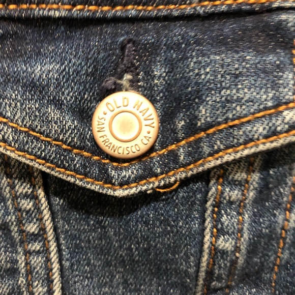 Like new Old Navy denim jacket size XS - Picture 2 of 4